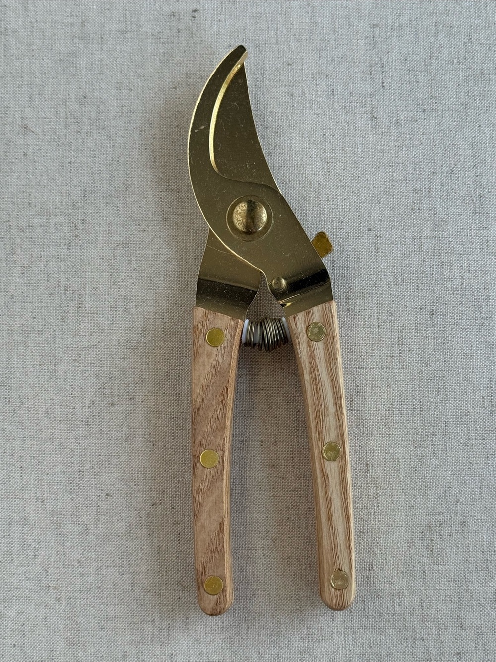 Gold Tone Garden Pruning Shears Wood Handle Bypass Pruners 7.5”